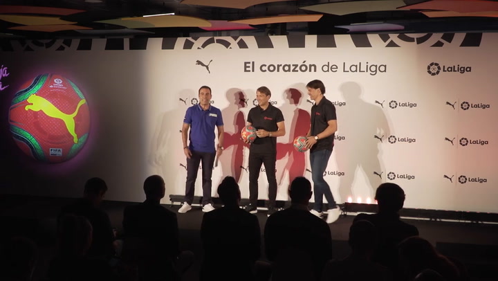 Así fue la aparición de Mendieta y Fernando Morientes en el acto de LaLiga