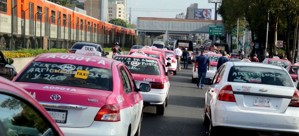 Que movimiento de taxistas sea primera piedra de un cambio tecnológico y de dignidad en el transporte: Peralta