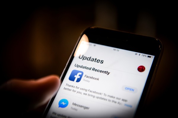 Facebook se burló del error de "acceso secreto a la cámara" del iPhone