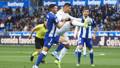 El Madrid logra una trabajada victoria ante el Alavés