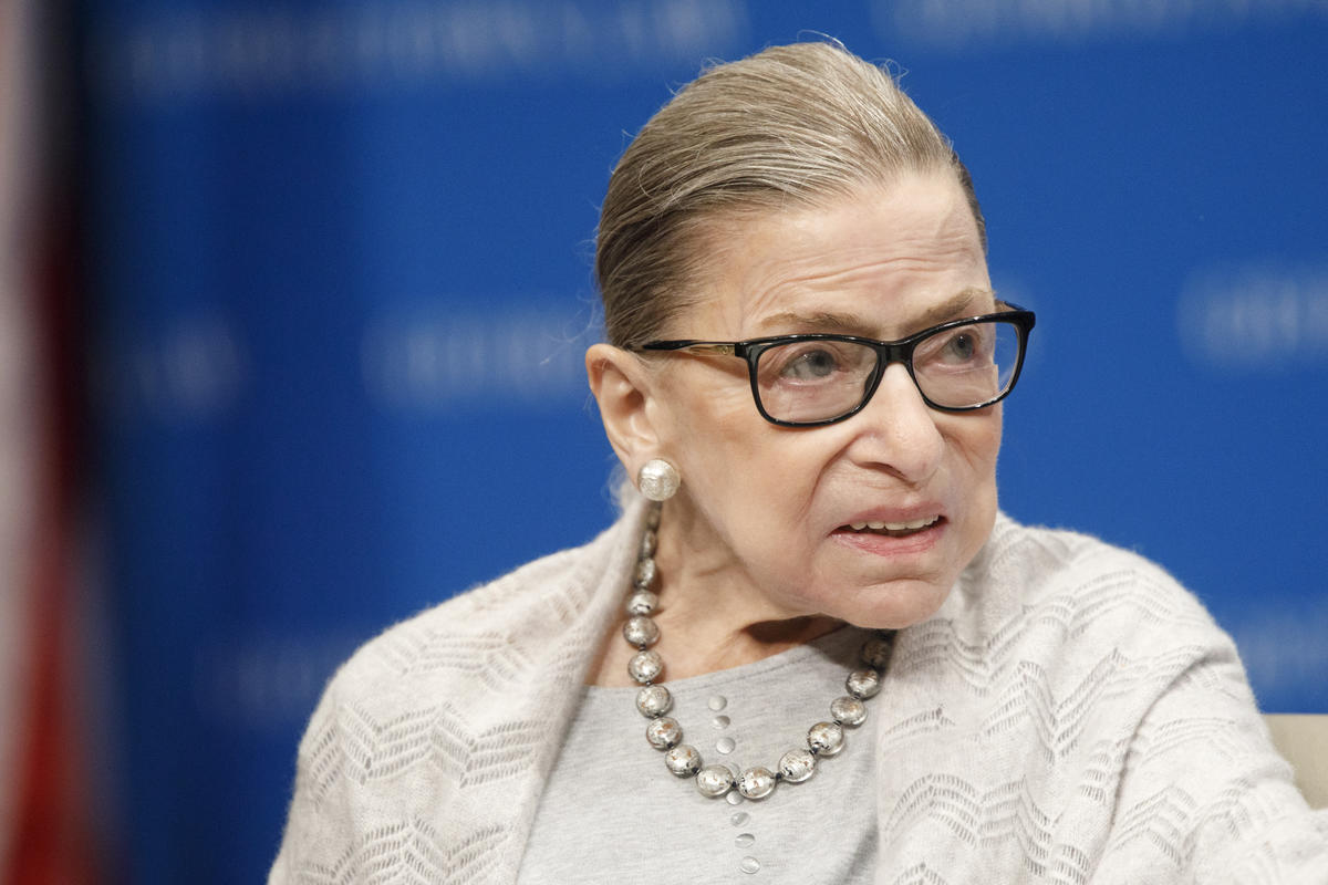 Hospitalizan a la jueza del Supremo Ruth Bader Ginsburg