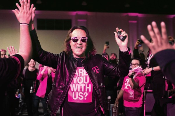 John Legere renunciará como CEO de T-Mobile, sucedido por el diputado Mike Sievert el 1 de mayo