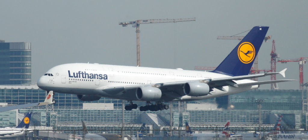Lufthansa cancela cientos de vuelos en medio de huelga de personal