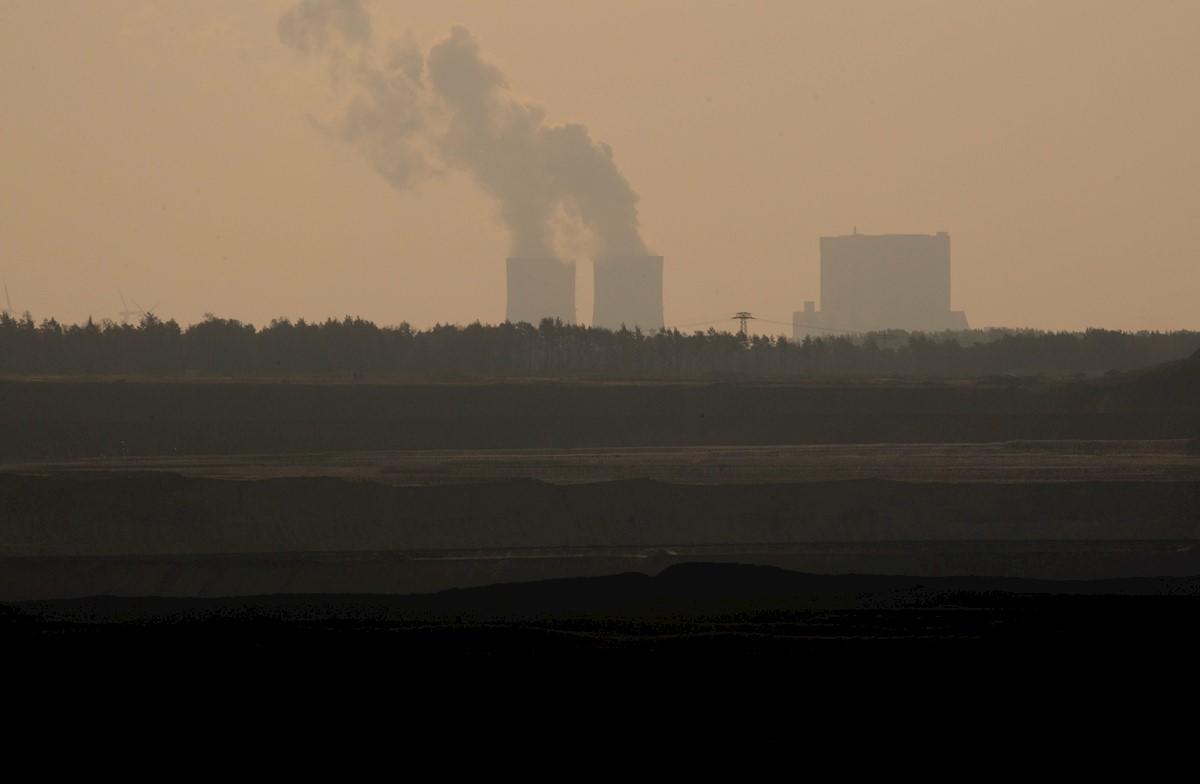OCDE: contaminación causa muerte 326 personas por cada millón al año