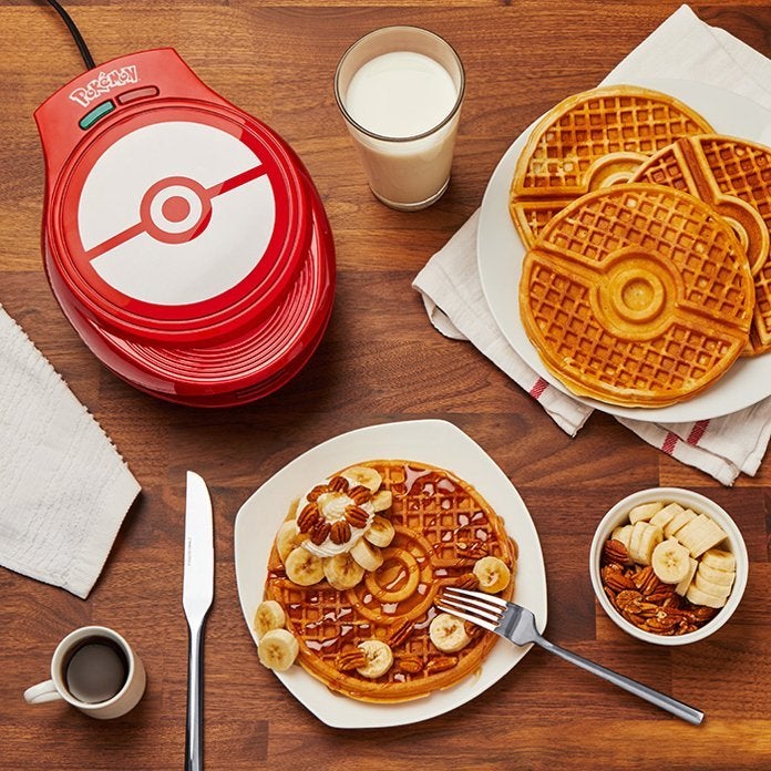 pokemon-poke-ball-waffle-maker