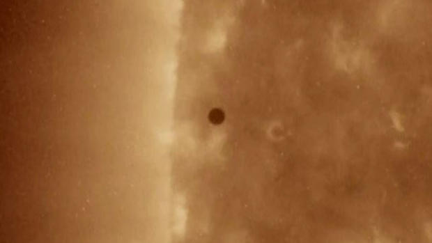Increíble: así pasó Mercurio sobre el Sol