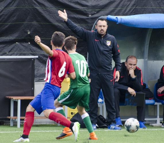 Pablo Nozal, con el Infantil A 15/16