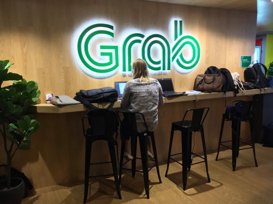 Grab y Singtel se unen para solicitar una licencia bancaria digital completa en Singapur
