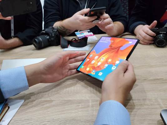 Huawei lanzará un nuevo y mejorado Mate X