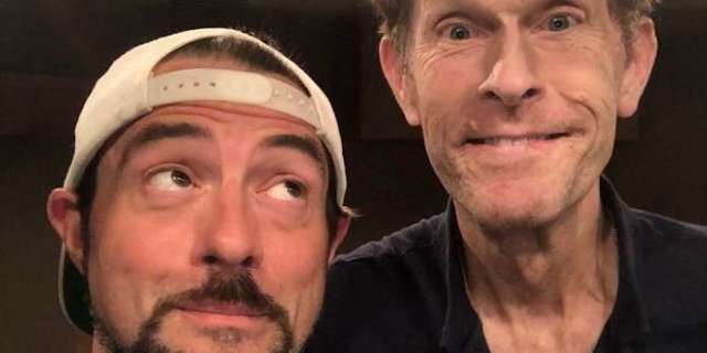 Kevin Smith se burla del proyecto secreto con el actor de voz de Batman Kevin Conroy