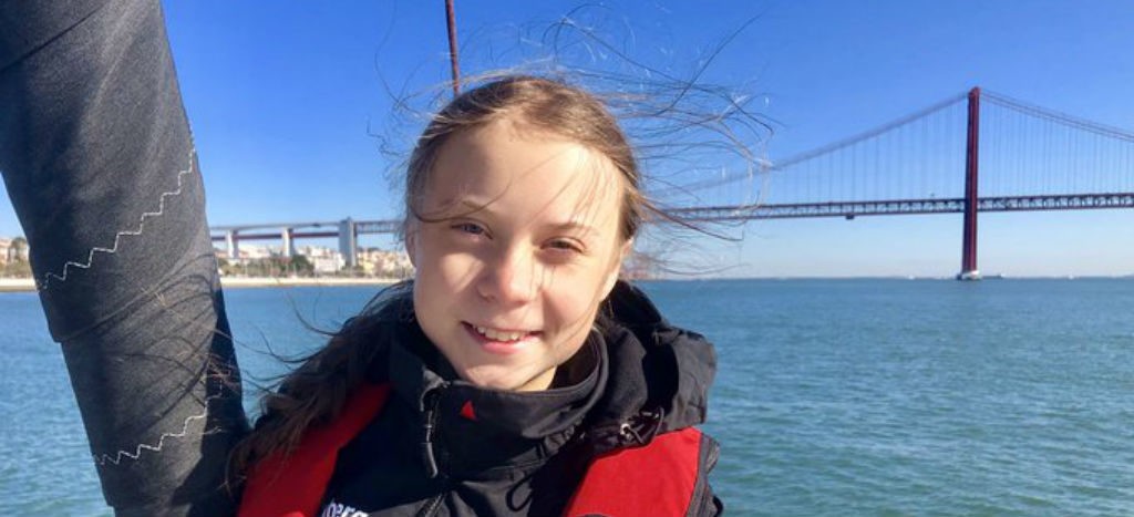 Luego de 21 días en el Atlántico, Greta Thunberg llega a Portugal