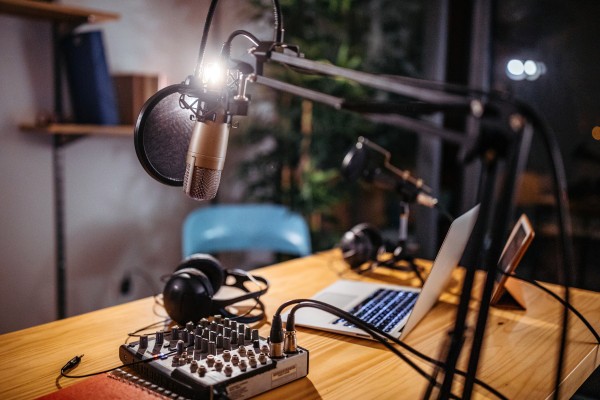 Podcorn conecta a los anunciantes con podcasters y administra mensajes patrocinados en podcasts