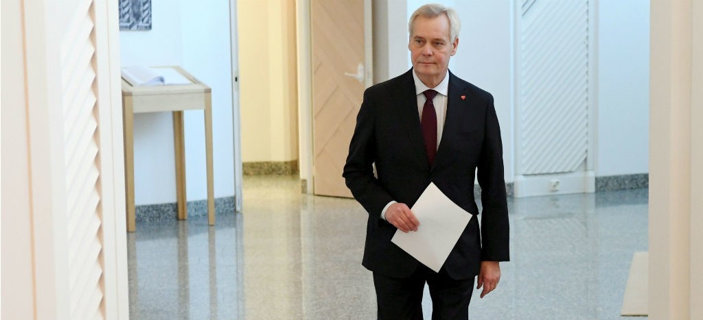 Primer ministro de Finlandia renuncia tras perder respaldo de coalición que lo llevó al poder