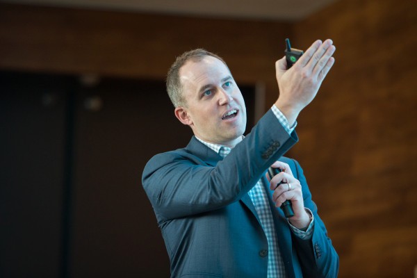 Salesforce promueve a Bret Taylor a presidente y director de operaciones