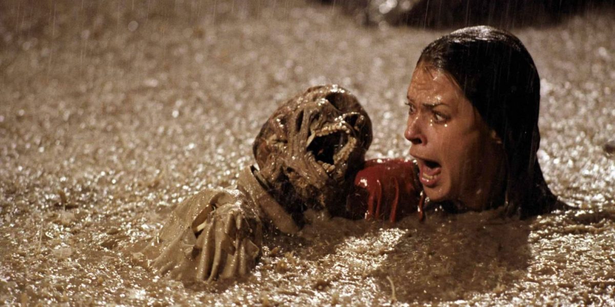 ¿Por qué Poltergeist & # 039; s Ending utiliza esqueletos humanos reales | Screen Rant