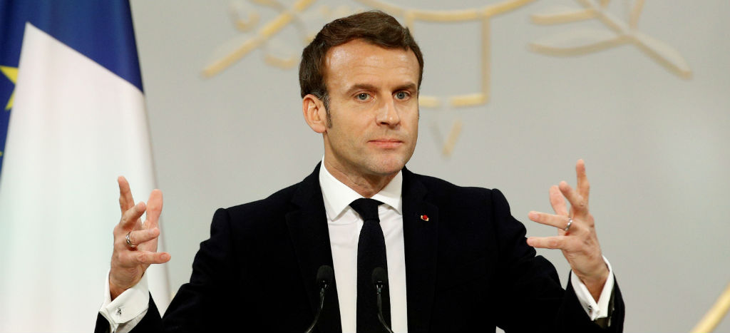 Macron condena violencia policial contra manifestantes en Francia