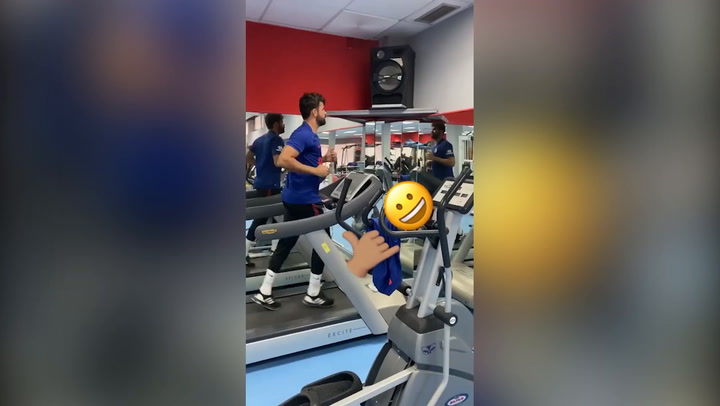 Diego Costa continúa con su recuperación en el gimnasio