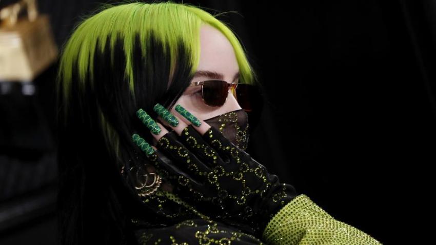 Billie Eilish, la joven de 18 años que arrasó en los premios Grammy