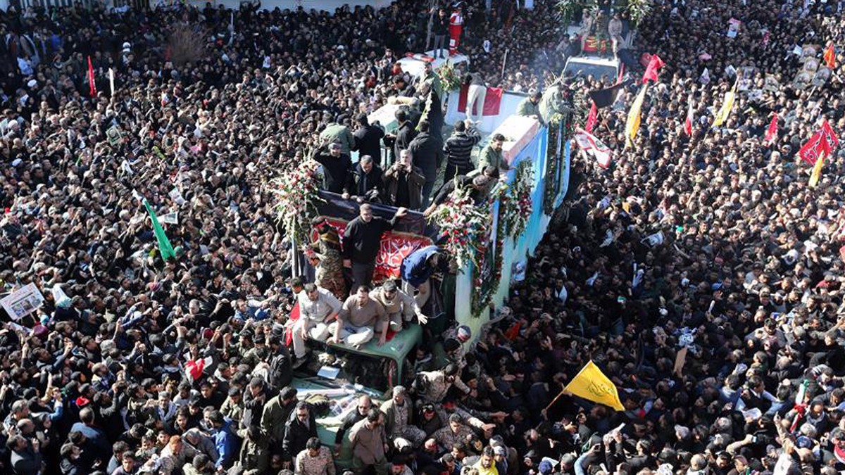 Estampida fatal: mueren más de 50 en los funerales del general Soleimani