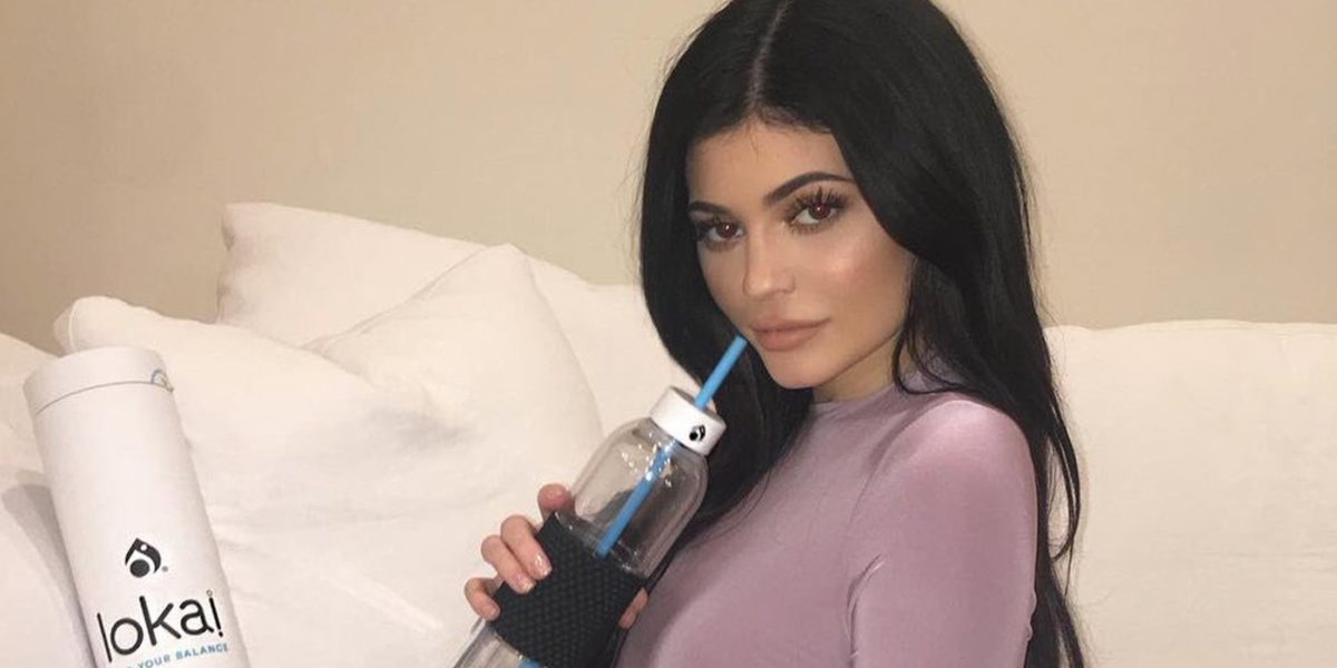 Kylie Jenner acusada de apropiación cultural para trenzas