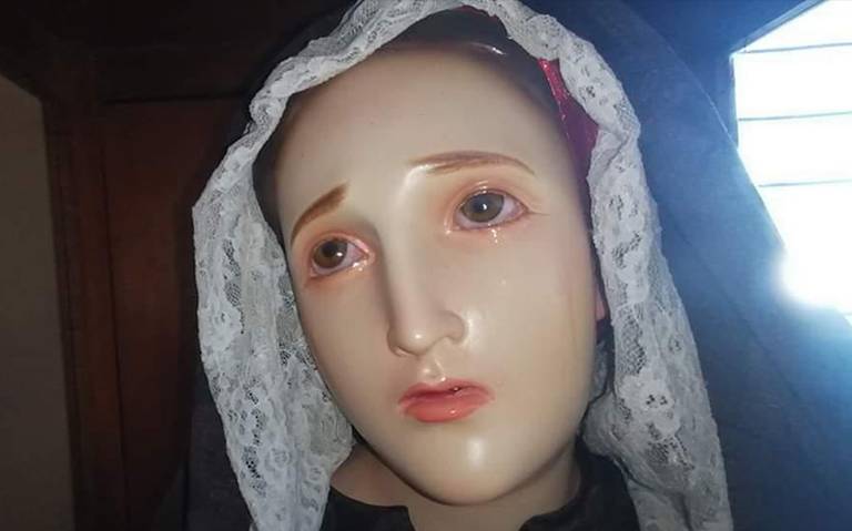 Virgen de Dolores asombra a creyentes al llorar, televisora capta el momento