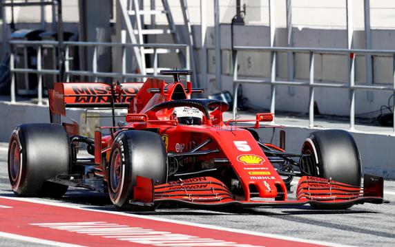 TEl Ferrari SF1000 en los test de pretemporada de F1 2020
