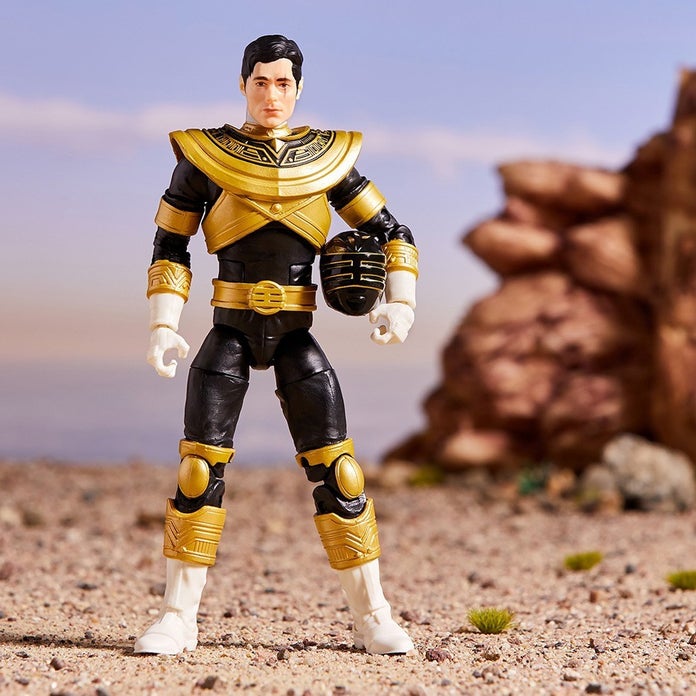 Power-Rangers-Lightning-Collection-Zeo-Gold-Toy-Fair-3