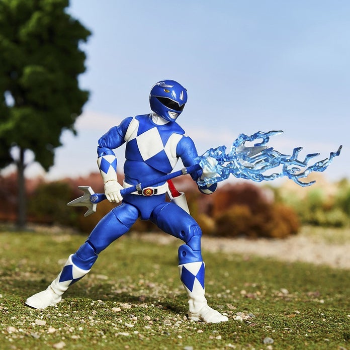 Power-Rangers-Lightning-Collection-Mighty-Morphin-Blue-Toy-Fair-1