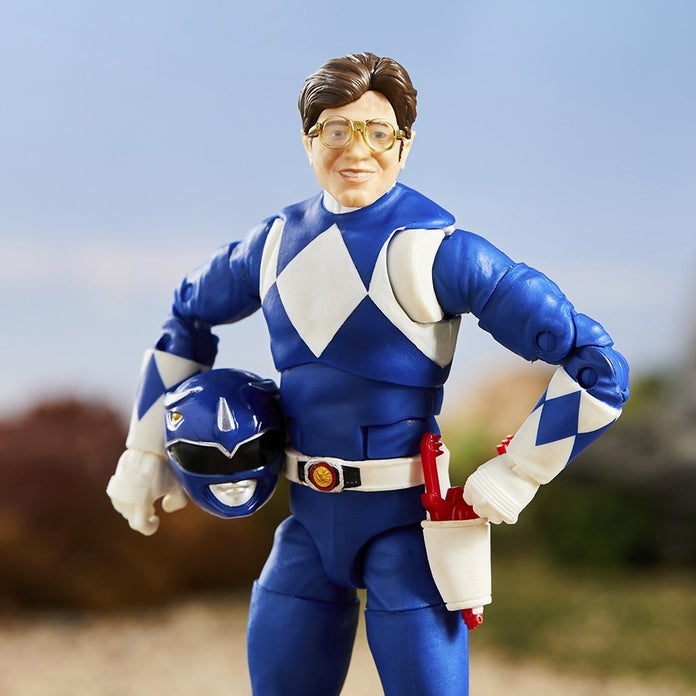 Power-Rangers-Lightning-Collection-Mighty-Morphin-Blue-Toy-Fair-3