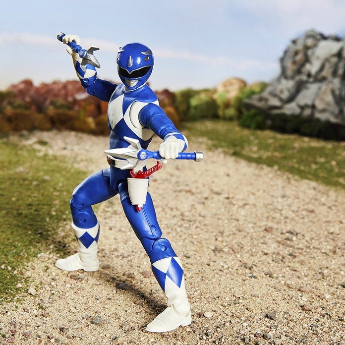 Power-Rangers-Lightning-Collection-Mighty-Morphin-Blue-Toy-Fair-2