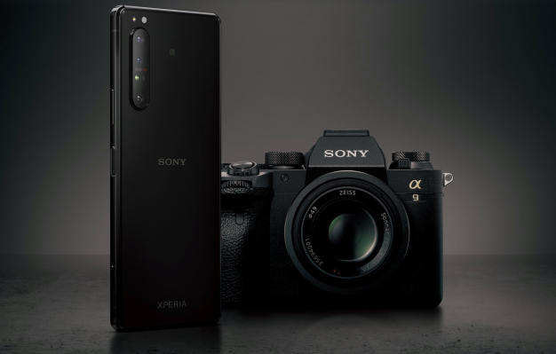 Sony anuncia su primer buque insignia 5G, el triple lente Xperia 1 II