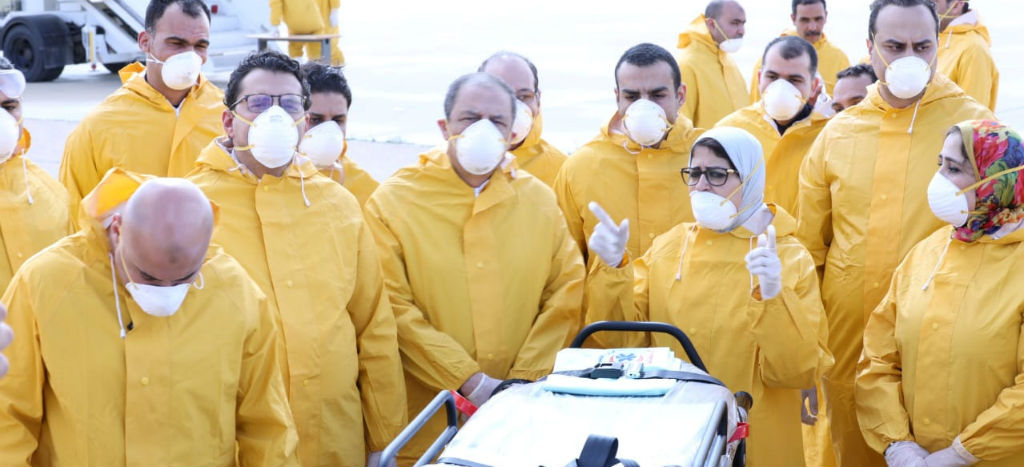 Egipto confirma el primer caso de coronavirus Covid-2019 en África; mil 716 trabajadores de la salud, infectados