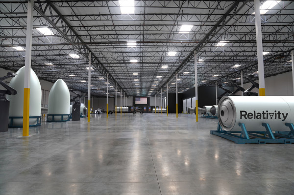 Relativity Space expande sus operaciones de impresión de cohetes en una enorme y nueva sede de Long Beach