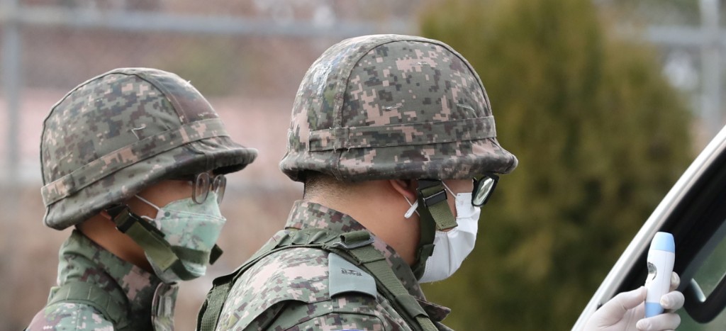 Soldado de EU, con coronavirus en Corea del Sur; suman mil 261 casos en ese país