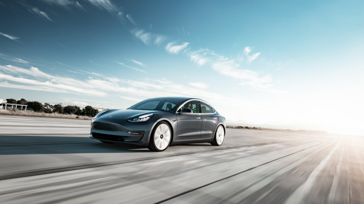 Tesla Model 3 está en la lista de "Consumer Picks" para 2020.