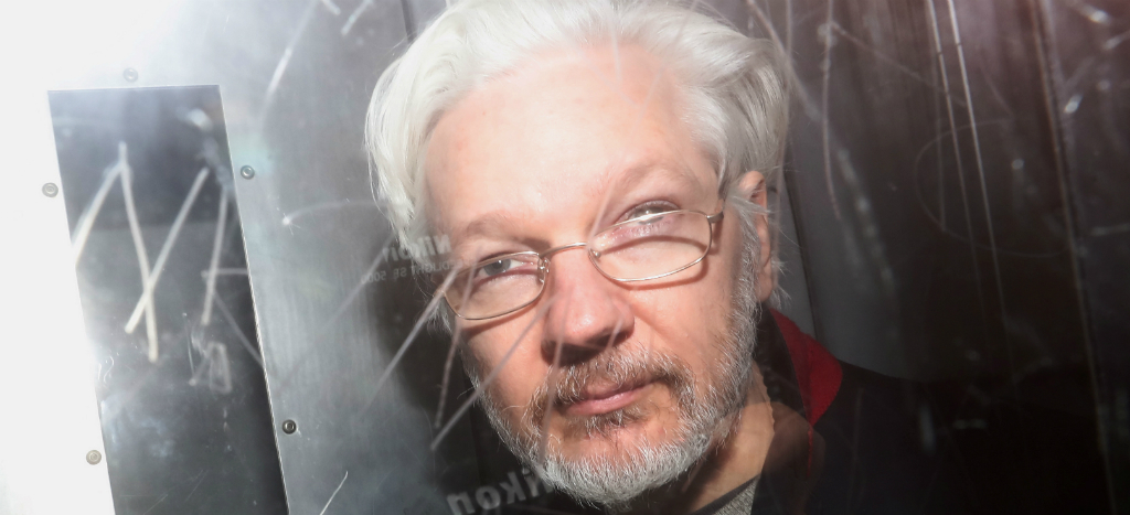 Trump ofreció indulto a Assange si negaba que Rusia ‘hackeó’ correos demócratas
