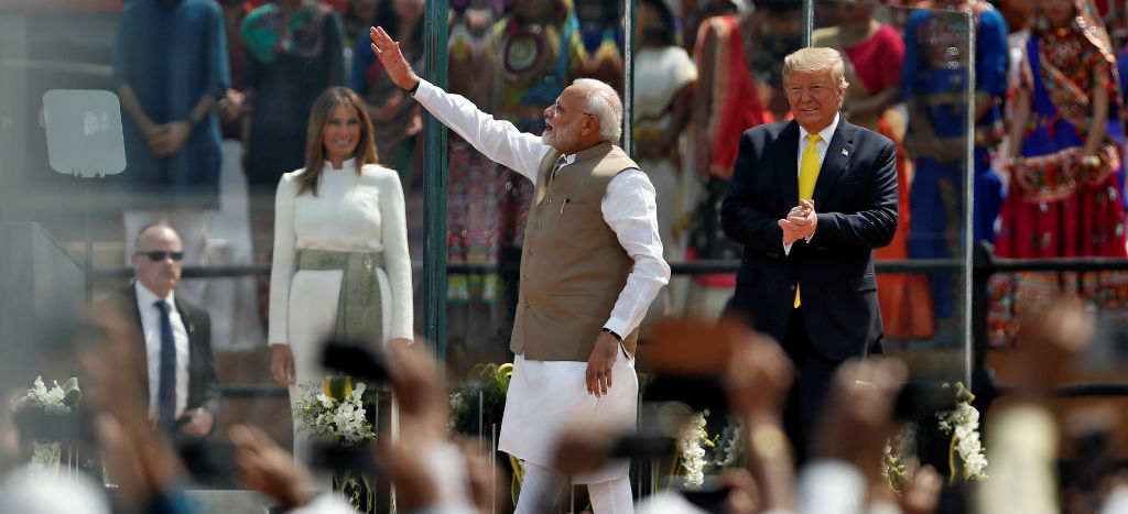 “Namasté Trump”: India da recepción multitudinaria al presidente de EU | Video