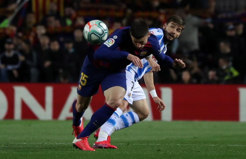 1-0: Un polémico penalti tumba a una gran Real en el 80’ en Barcelona