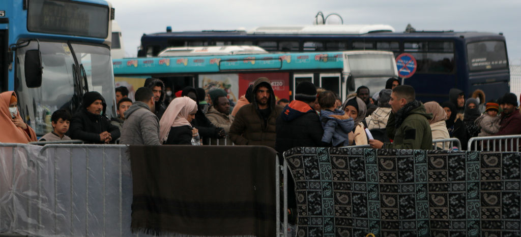 Grecia bloquea a 35 mil migrantes que intentaron ingresar por la frontera turco-griega