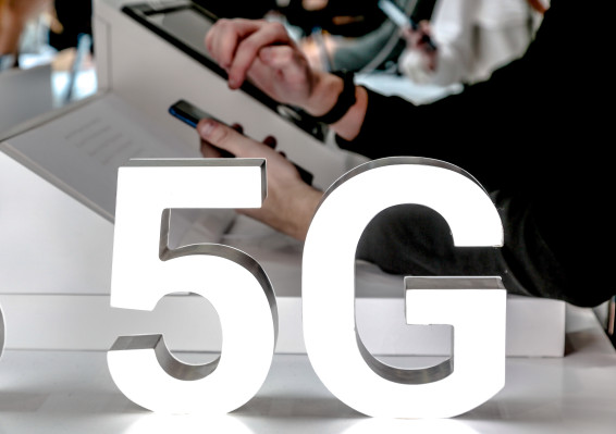 5G ahora está disponible en 24 mercados, GSMA predice que será el 20% de las conexiones globales para 2025, y contempla una gran ruptura tecnológica
