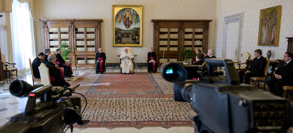 Papa Francisco celebra audiencia virtual, en medio de cuarentena en Italia | Video