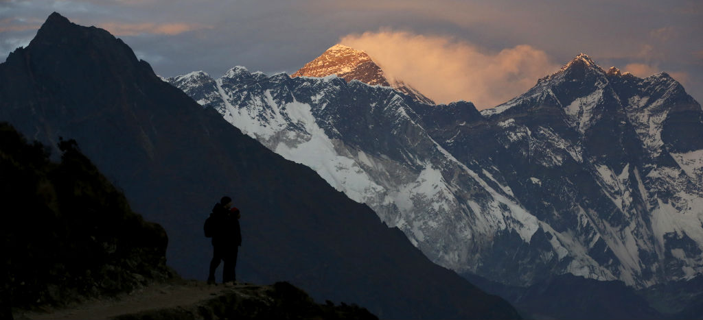 Por temor a coronavirus Covid-19, cierran el monte Everest