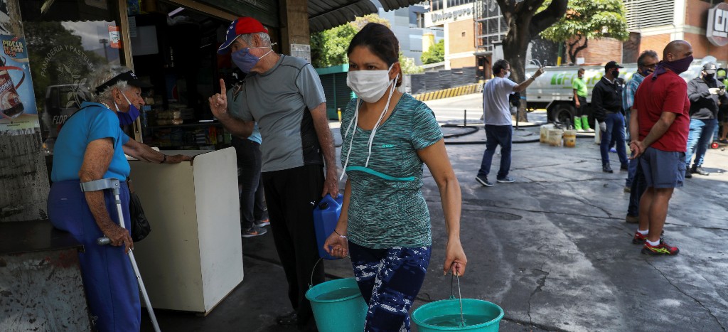 Venezuela exime impuestos a importaciones de materia prima por coronavirus