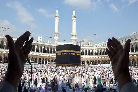 Arabia Saudita insta a los musulmanes a diferir los planes de hajj por virus