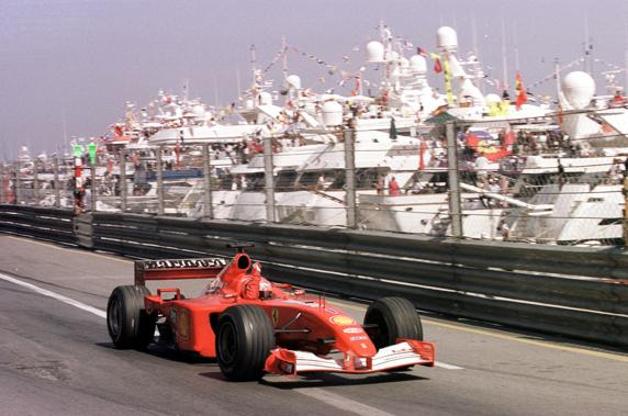 Michael Schumacher, en mayo de 2001 en el GP de Mónaco con el Ferrari