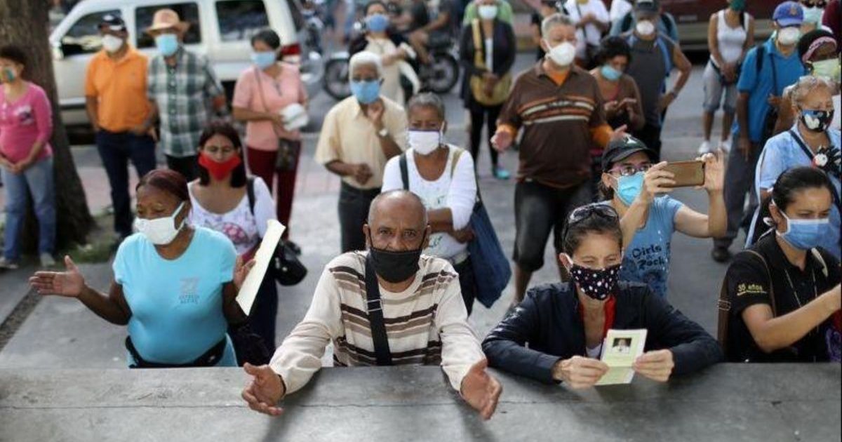 Coronavirus: Venezuela saca al Ejército a las calles para controlar el acatamiento de nuevas restricciones