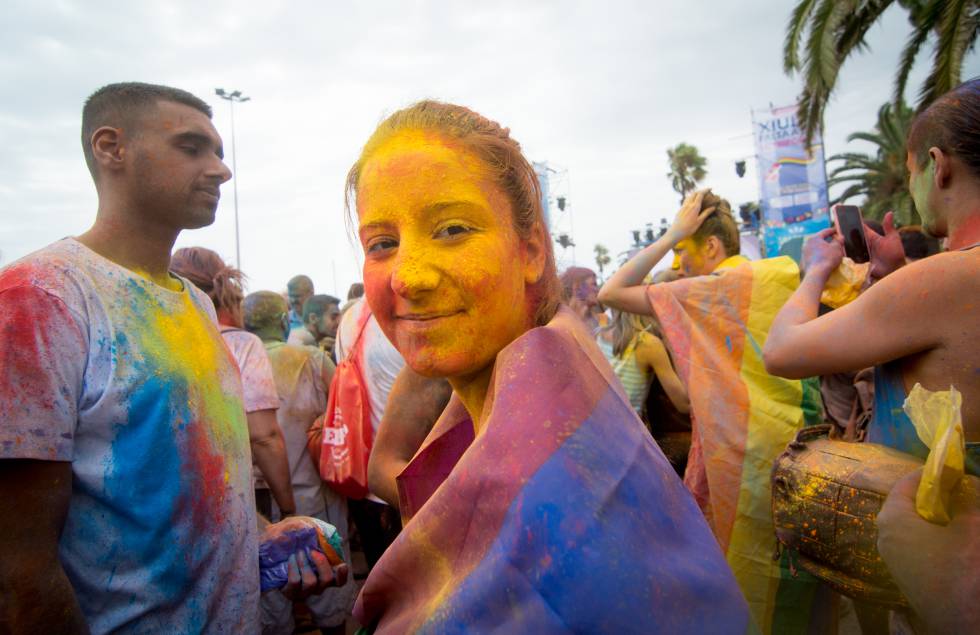 Participantes en el Orgullo Gay de Barcelona. 