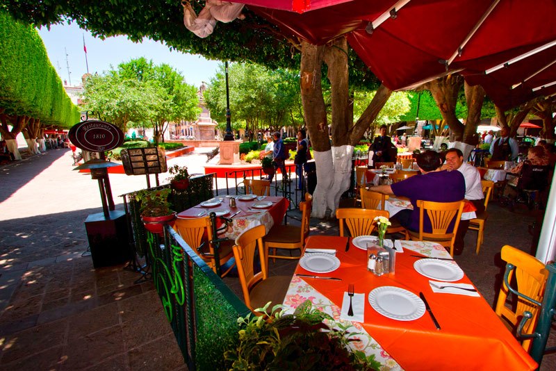 17 de junio: Reabren restaurantes, hoteles, estéticas, plazas comerciales y gimnasios, en Querétaro
