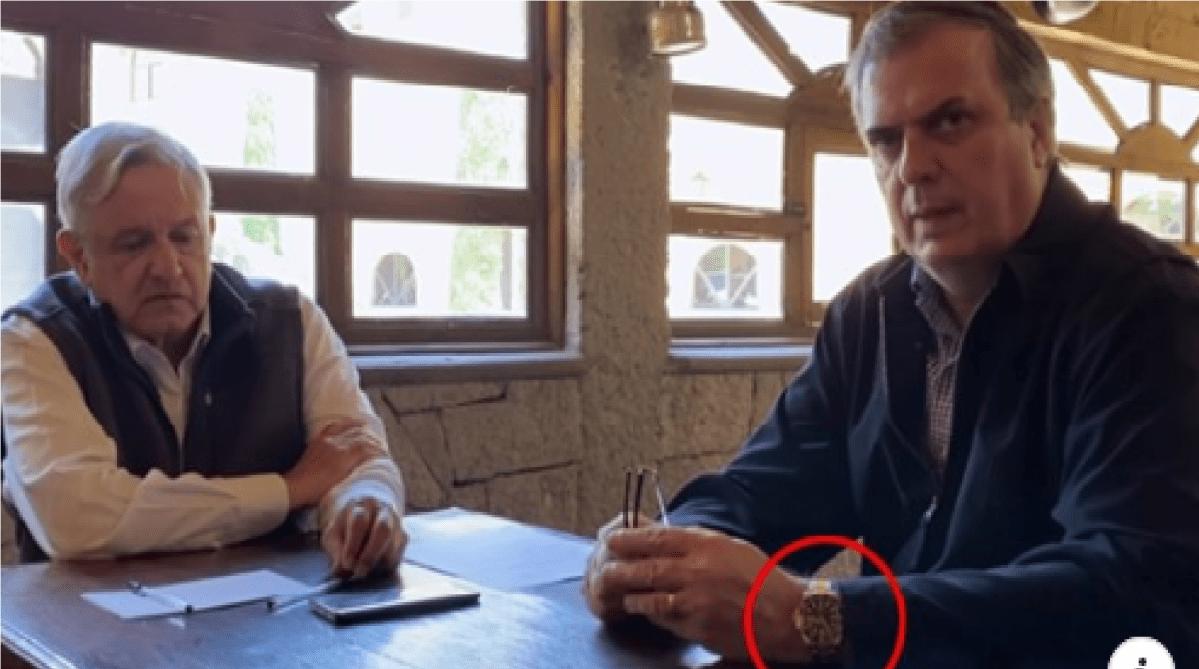 Ebrard esconde su Rolex al lado de AMLO, video se vuelve tendencia en redes sociales