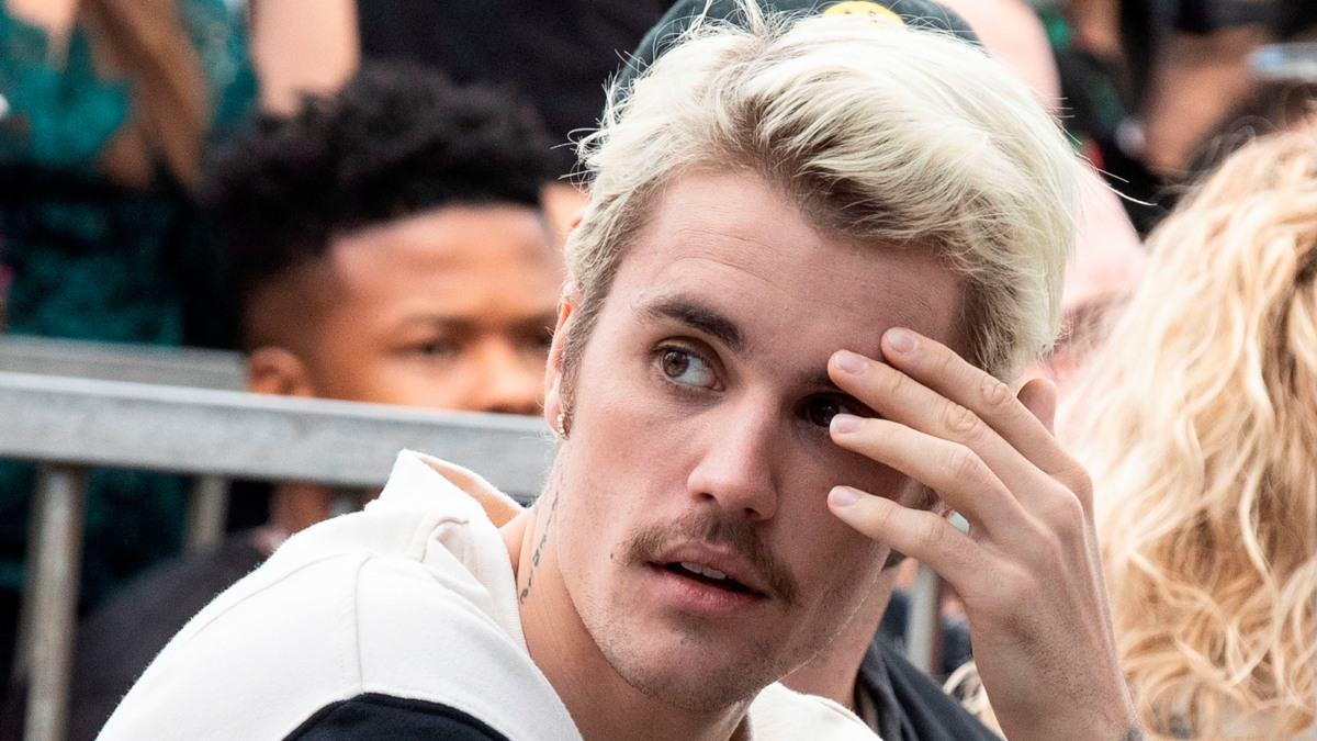 Justin Bieber demanda por difamación a quienes lo acusan de agresión sexual